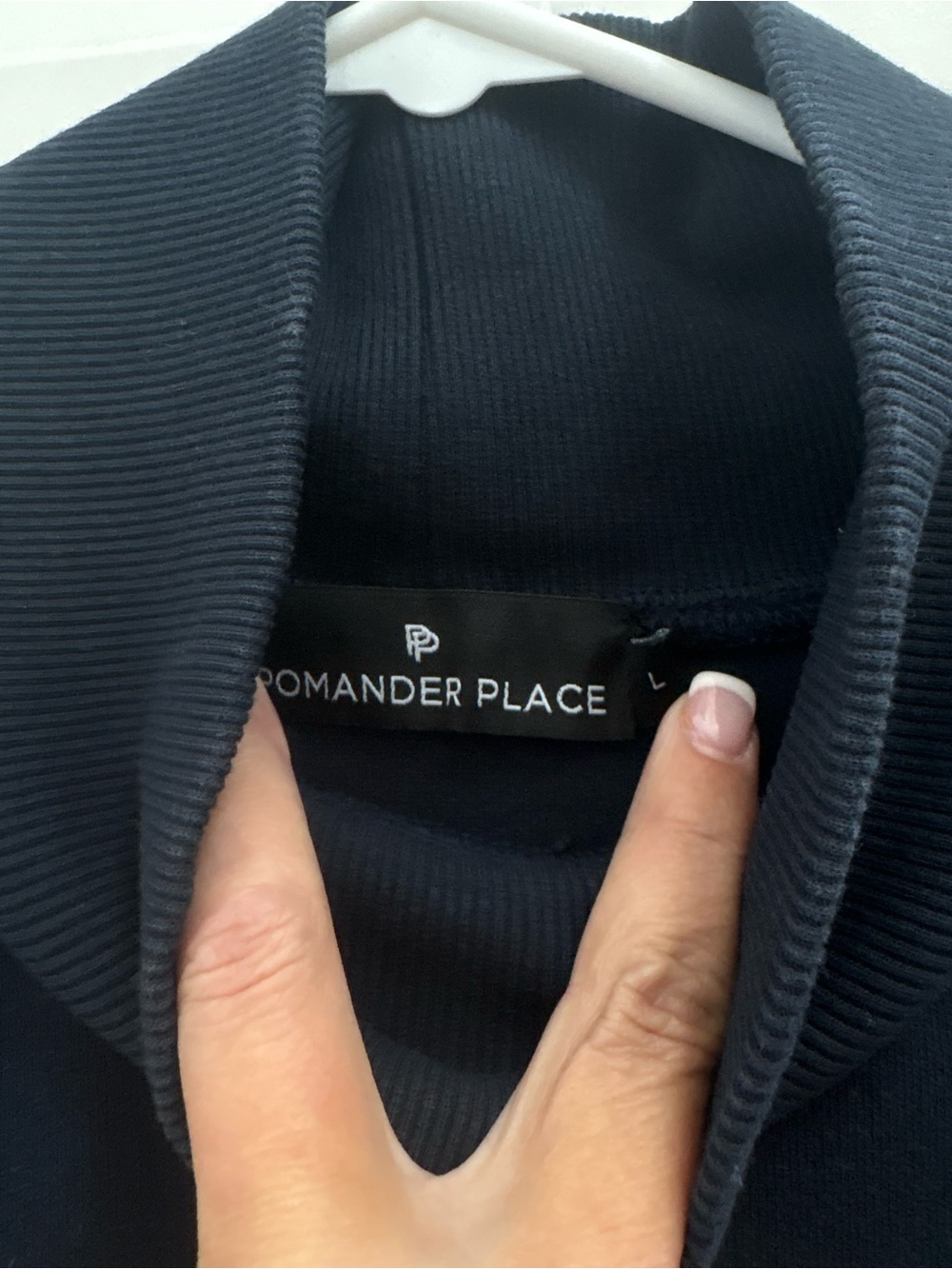 Pomander Place women’s Dark Navy Turtleneck Sweater with Front Pockets - Picture 2 of 5